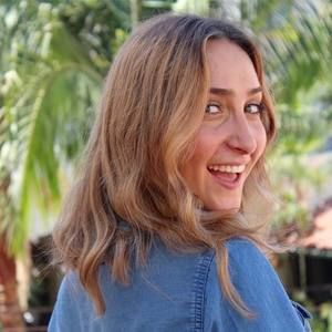 Meet your Posher, Alysha